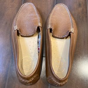 JACK ROGERS LOAFERS